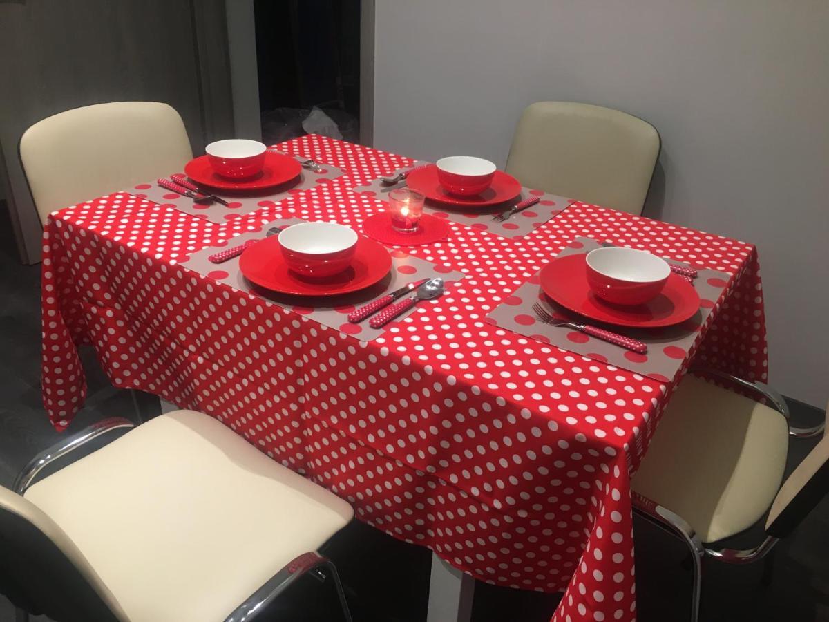 Buckingham Palace Apartman, Ντέμπρετσεν Εξωτερικό φωτογραφία