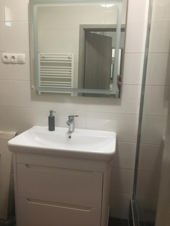 Buckingham Palace Apartman, Ντέμπρετσεν Εξωτερικό φωτογραφία